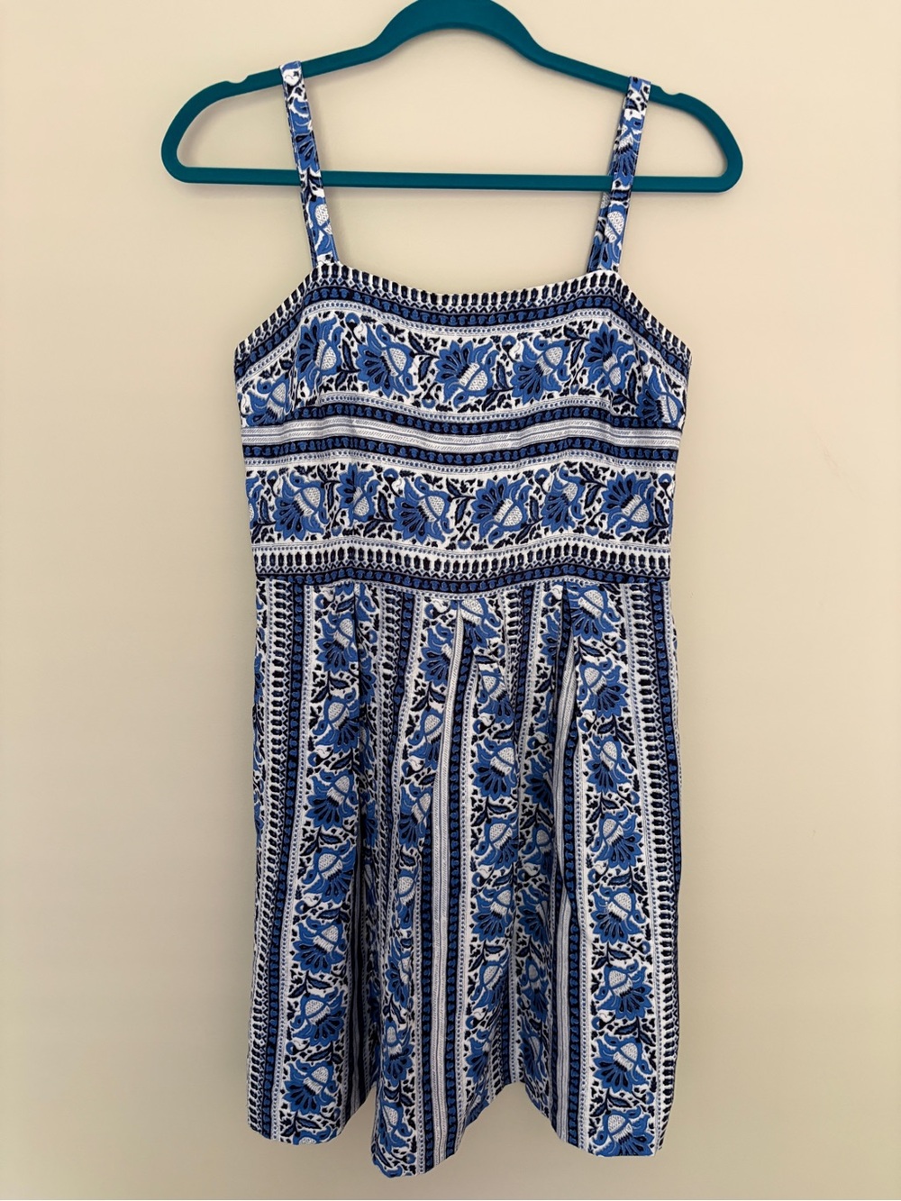 Loft Blue and White Floral Strappy Sundress Size 2